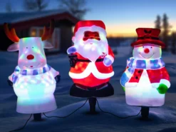 Außenbeleuchtung Mit Weihnachtsfiguren