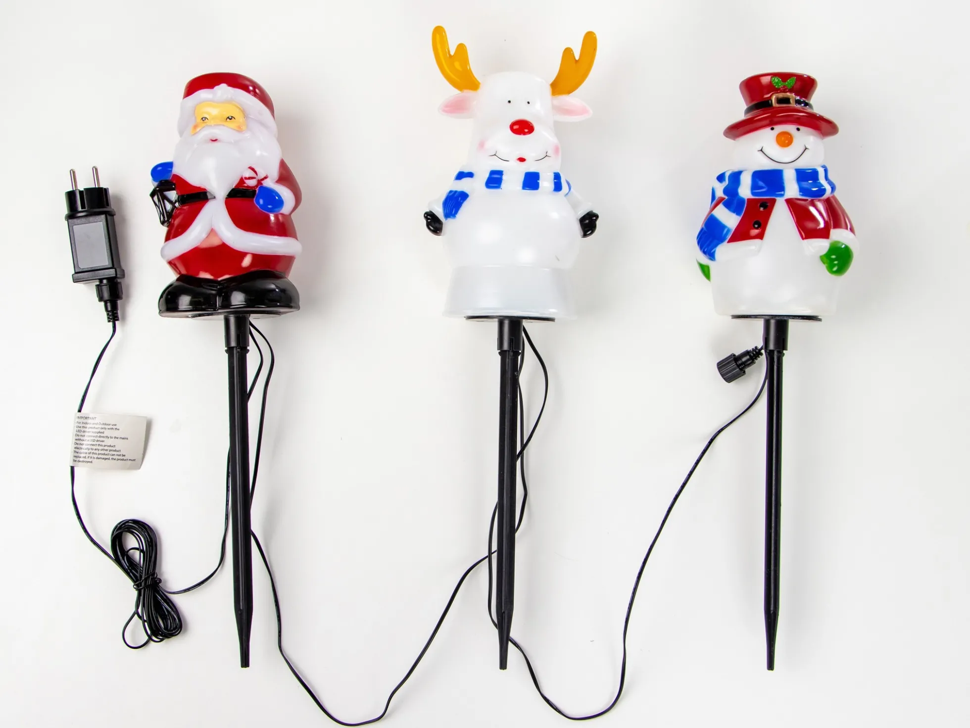 Außenbeleuchtung Mit Weihnachtsfiguren