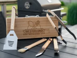 Grillwerkzeuge in Holzkiste mit Gravur – 5-teilig