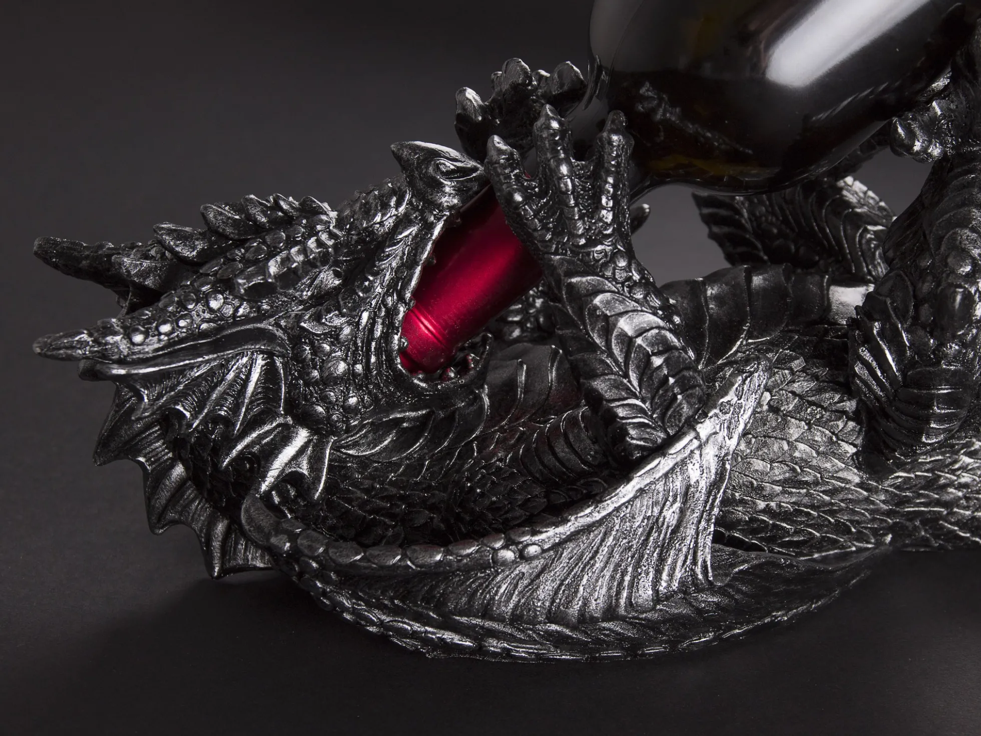 Guzzlers Weinflaschenhalter Drache