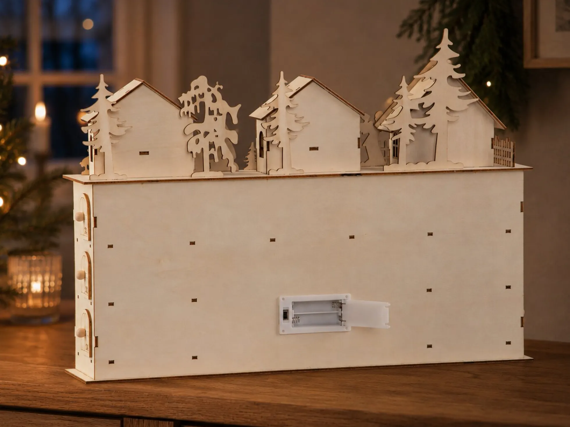 Holz-Adventskalender mit Beleuchtung