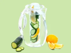 Kanne mit Fruchthalter