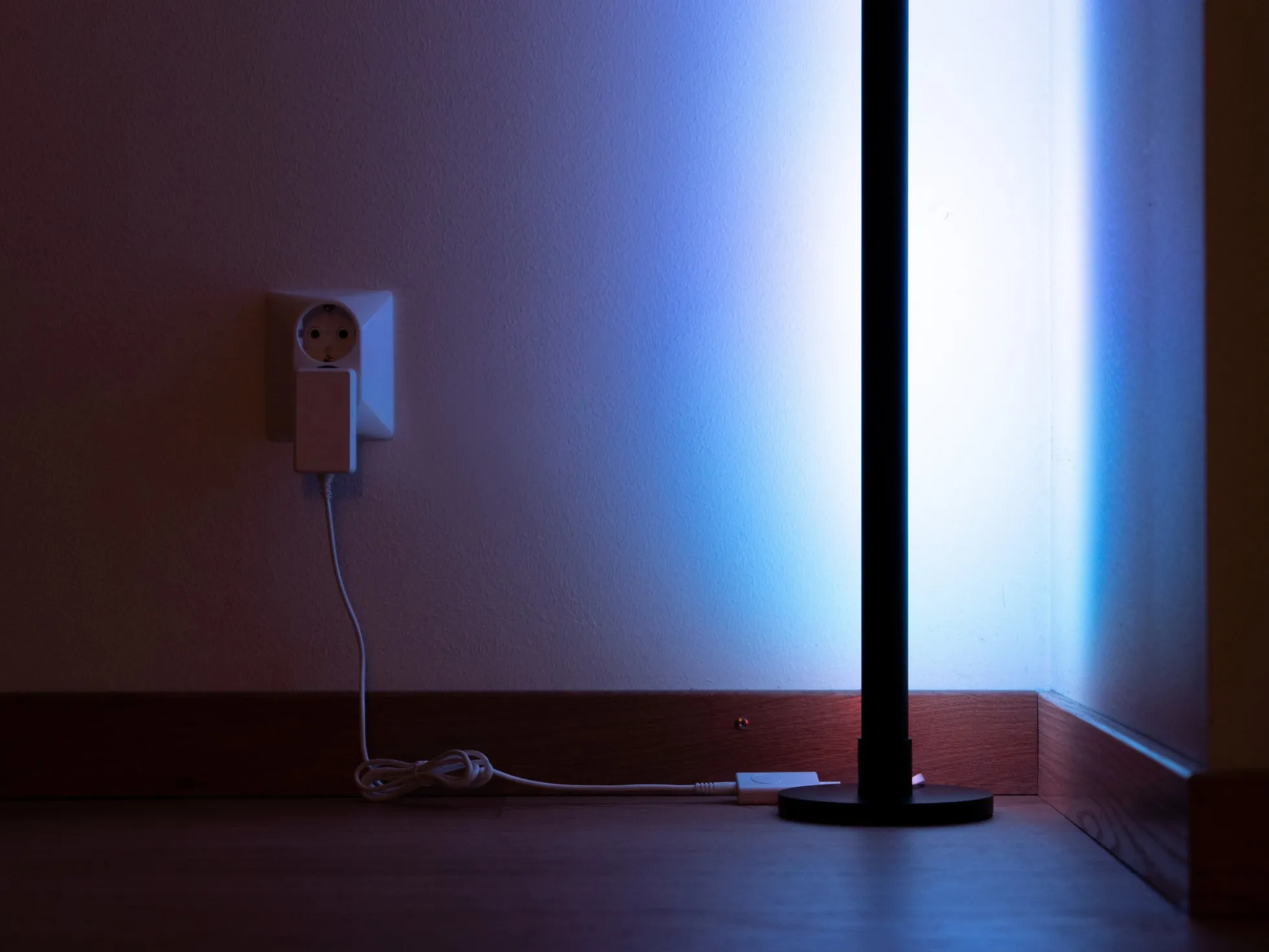 LED-Eckleuchte - Vooni