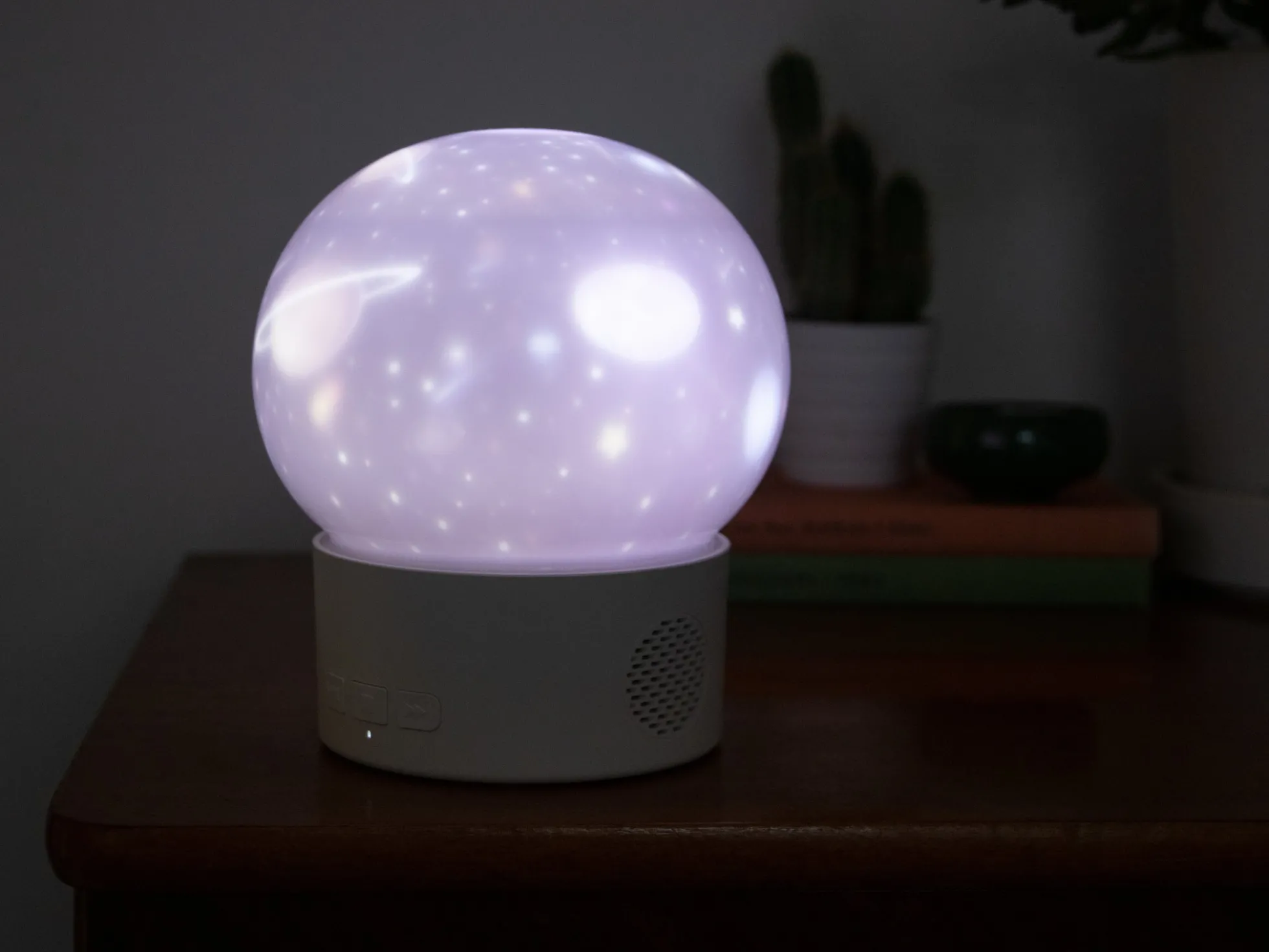 Nachtlampe Mit Projektorfunktion Und Lautsprecher