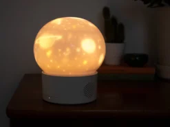 Nachtlampe Mit Projektorfunktion Und Lautsprecher