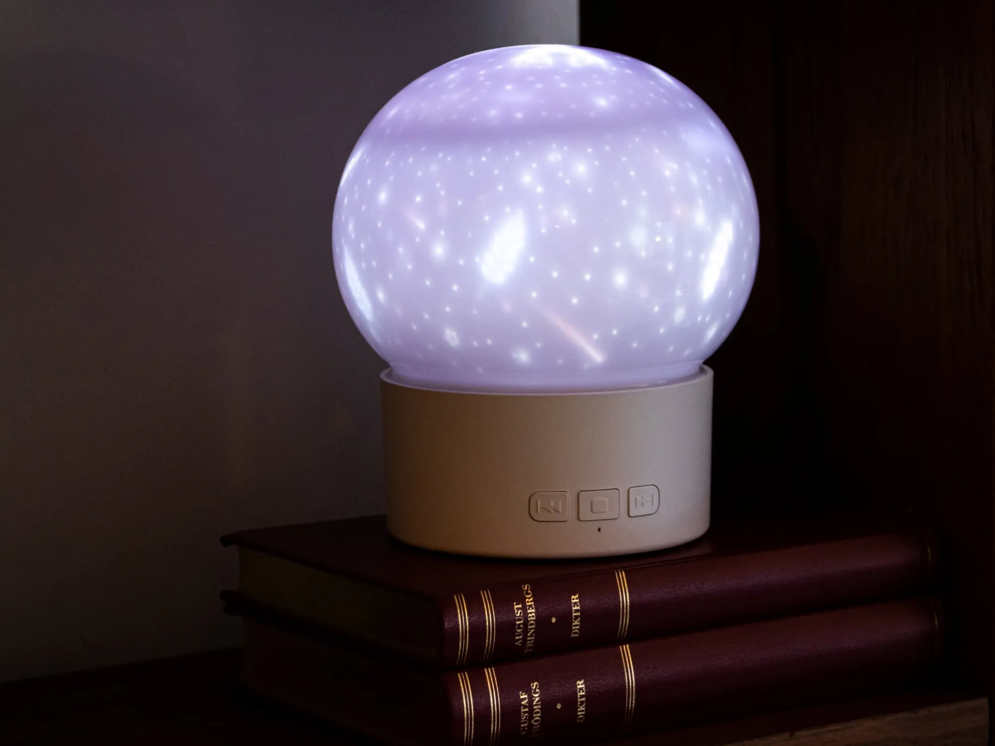 Nachtlampe Mit Projektorfunktion Und Lautsprecher