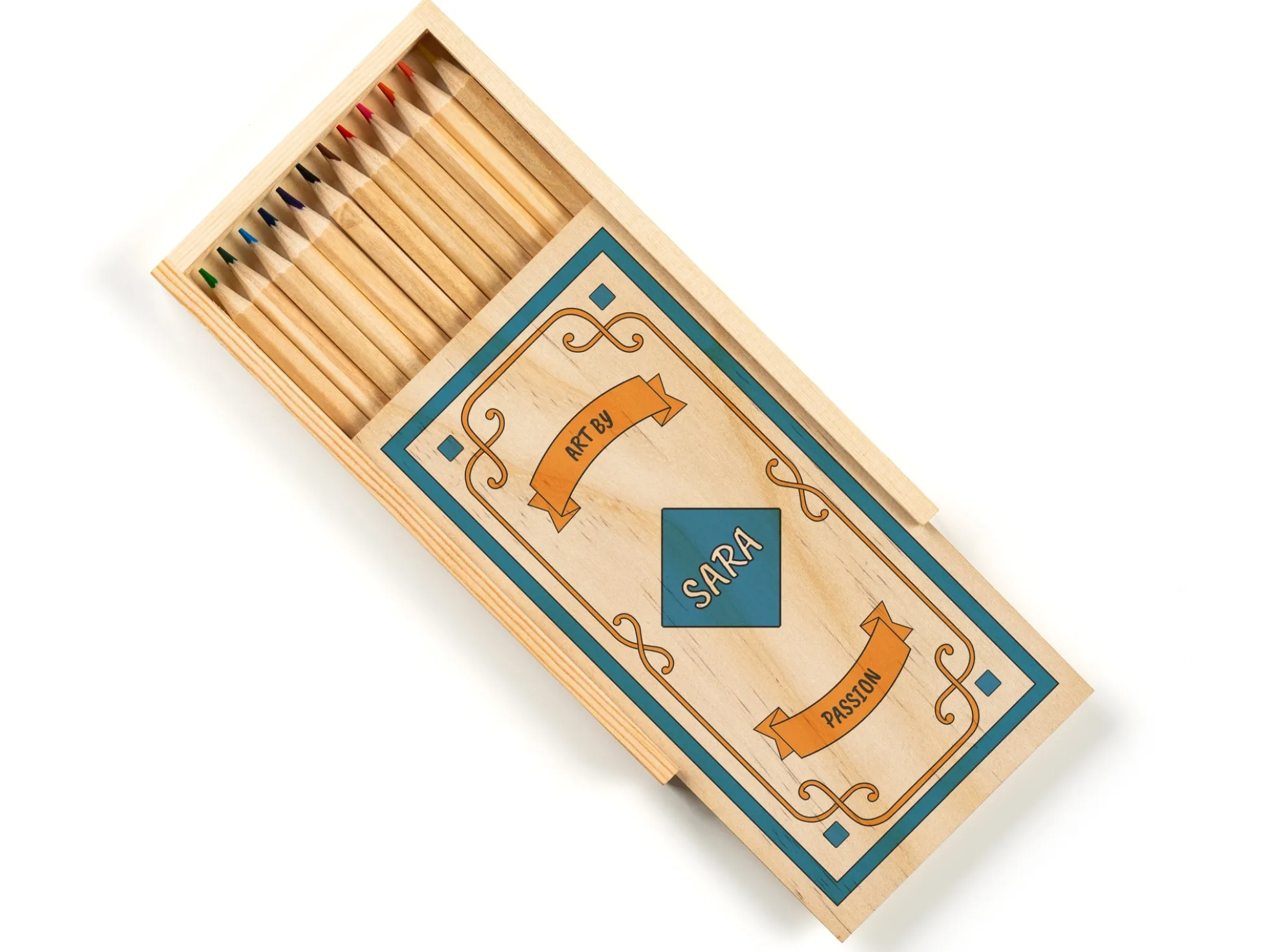 Personalisiertes Bleistiftetui aus Holz im Retrostil