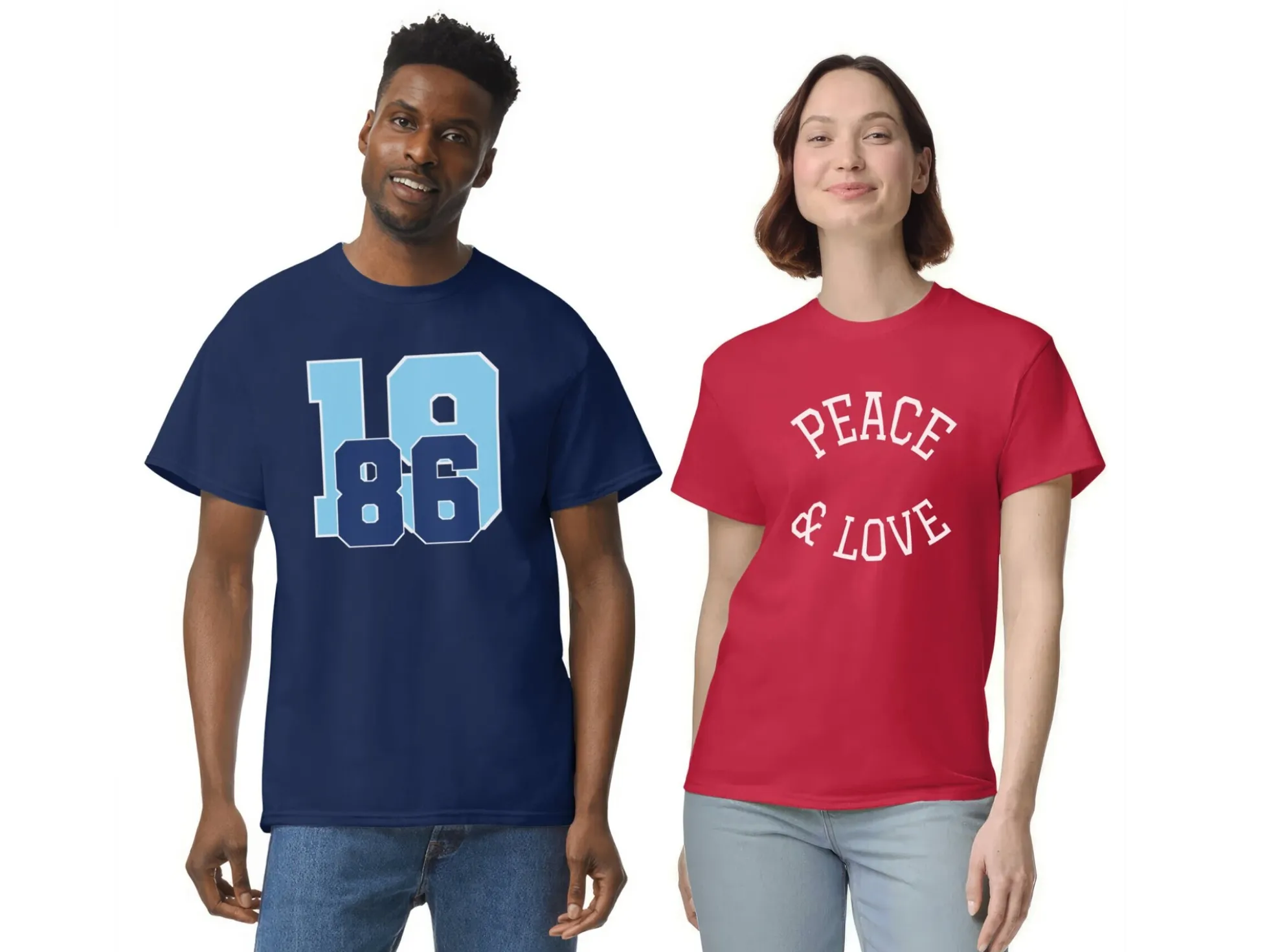 T-shirt mit eigenem Text im College-Stil