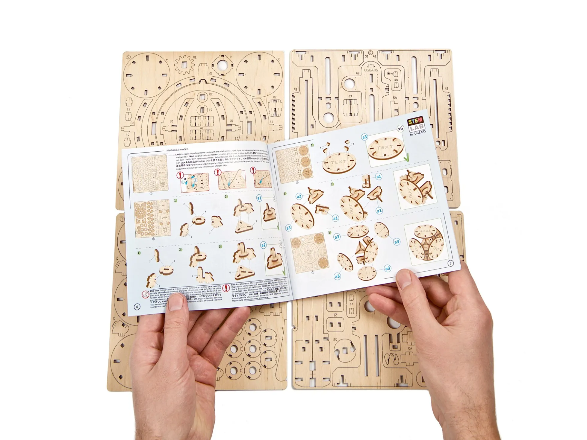 Ugears 3D-Holzpuzzle - Zufallsgenerator STEM Lab