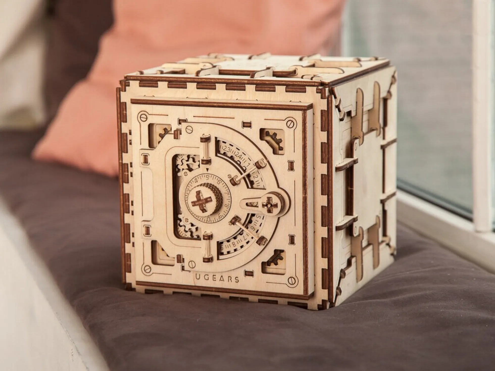 Ugears 3D Puzzle Tresor