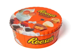 Weihnachtsdose mit Reese's Peanut Butter Cups